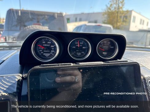 Used 2017 Ford F150 Lariat w/ Equipment Group 502A Luxury RWD image 12