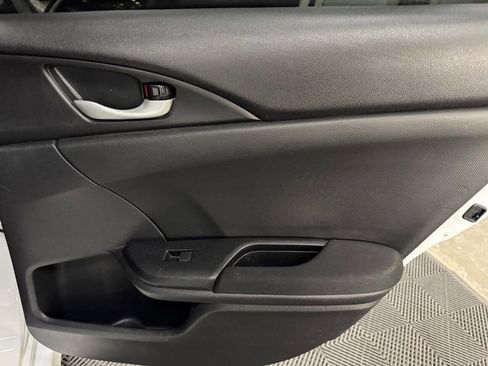Used 2019 Honda Civic EX image 55