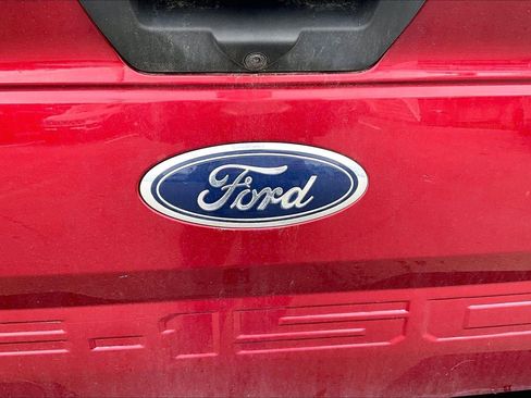 Used 2018 Ford F150 XLT w/ Equipment Group 302A Luxury AWD/4WD image 10