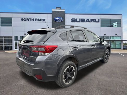 Certified 2023 Subaru Crosstrek 2.0i image 3
