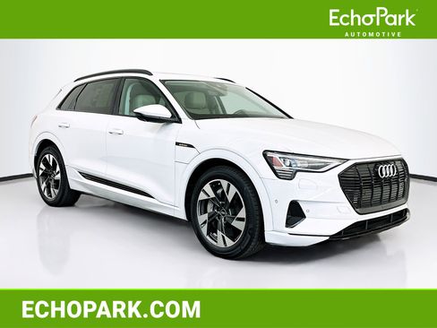 Used 2021 Audi e-tron Premium w/ Convenience Plus Package AWD/4WD image 1