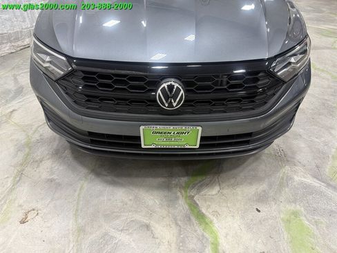 Used 2022 Volkswagen Jetta S FWD image 20