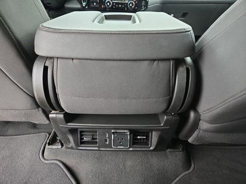 Used 2025 Chevrolet Silverado 1500 LT image 14