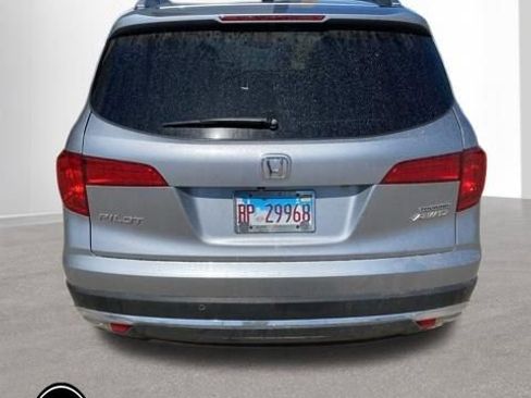 Used 2016 Honda Pilot Touring image 4