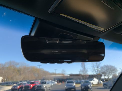 Used 2024 Lexus LX 600 4WD w/ Luxury Package image 25