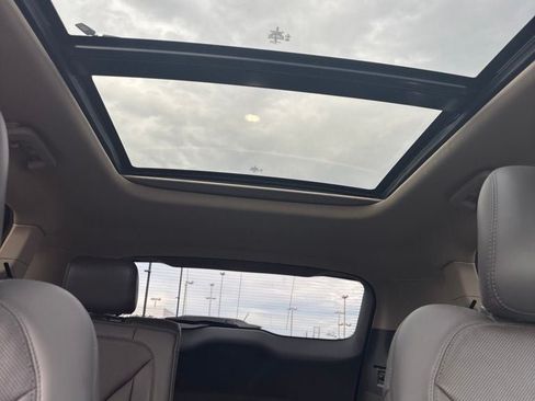 Used 2019 Lincoln Nautilus Reserve AWD/4WD image 19