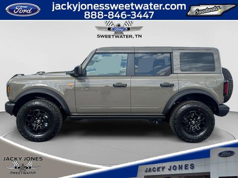 New 2026 Ford Bronco Badlands AWD/4WD image 2