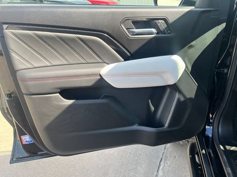 New 2026 GMC Canyon AT4X image 11