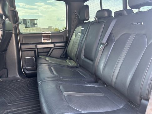 Used 2015 Ford F150 Platinum w/ Equipment Group 701A Luxury AWD/4WD image 38