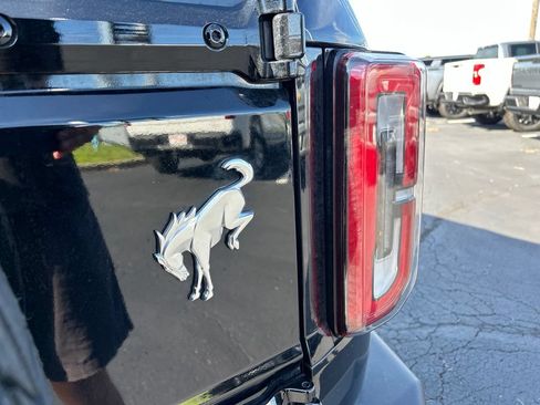 Used 2024 Ford Bronco Outer Banks AWD/4WD image 13