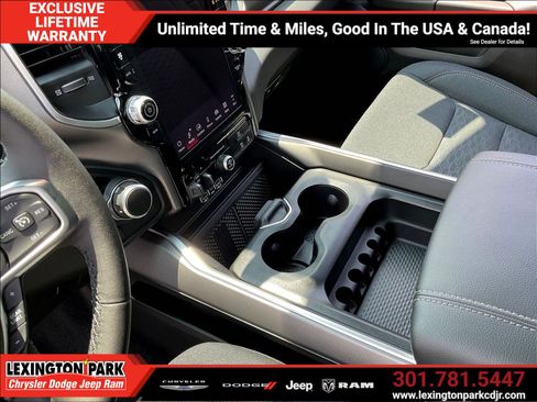 New 2026 RAM 1500 Big Horn AWD/4WD image 8