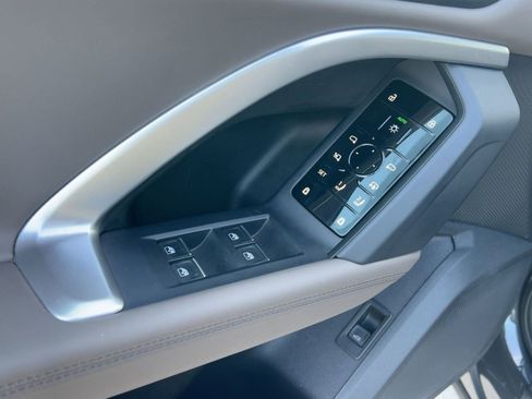 Certified 2025 Audi Q5 Premium w/ Convenience Package image 21