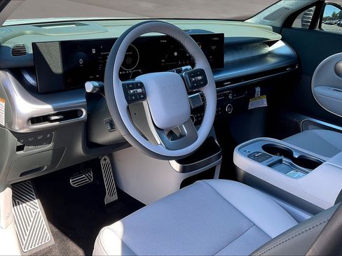 New 2026 Hyundai Ioniq 9 Calligraphy image 7