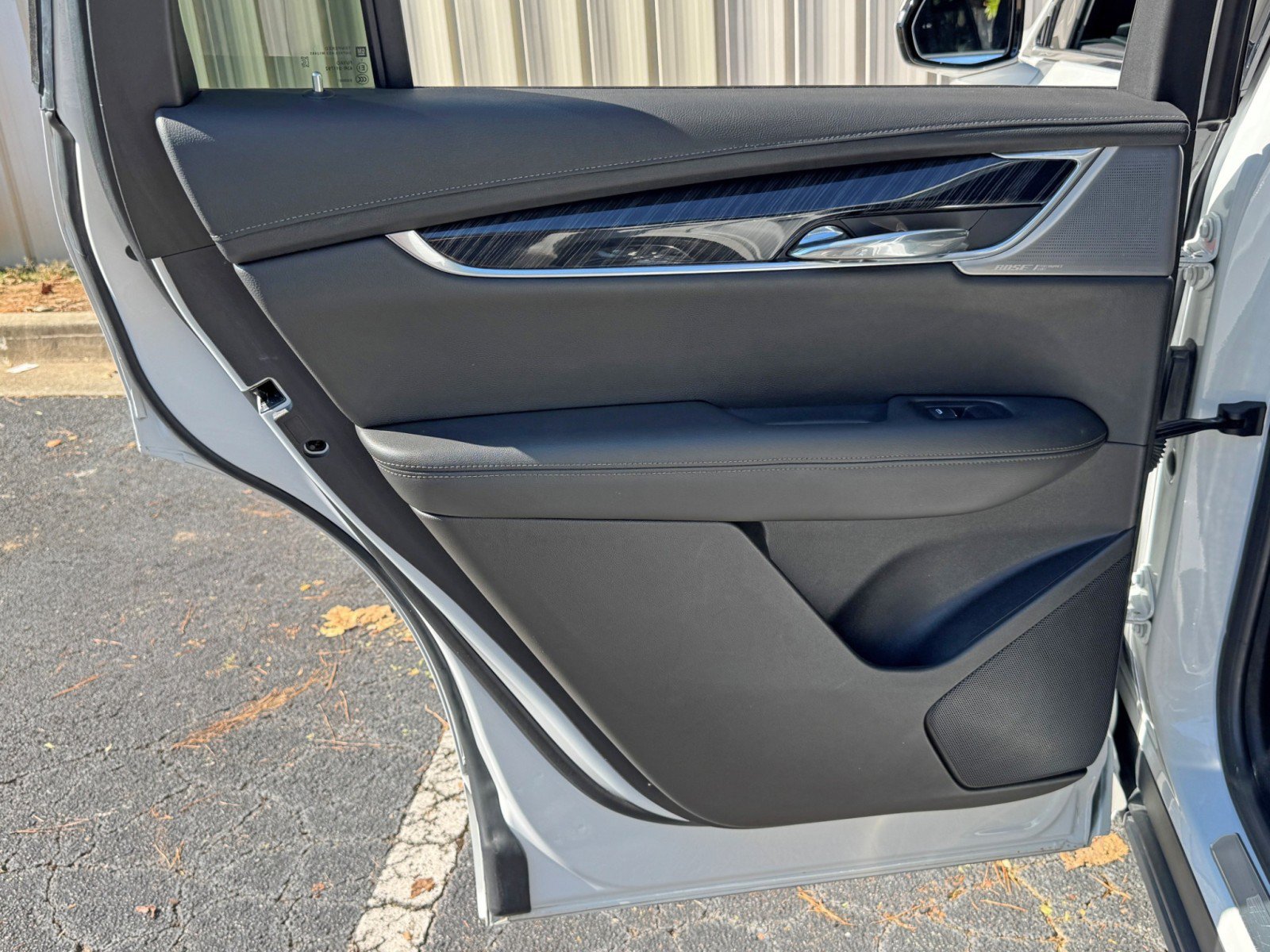 Used 2022 Cadillac XT6 Premium Luxury w/ Technology Package FWD image 46