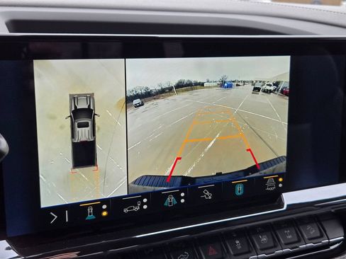 Used 2025 Chevrolet Silverado 2500 ZR2 AWD/4WD image 37