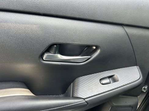 Used 2023 Nissan Sentra SV image 24