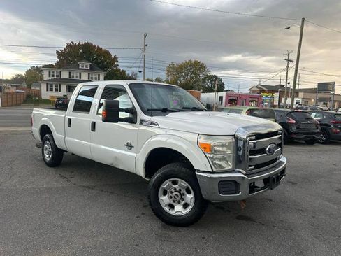 Used 2011 Ford F250 XLT image 2