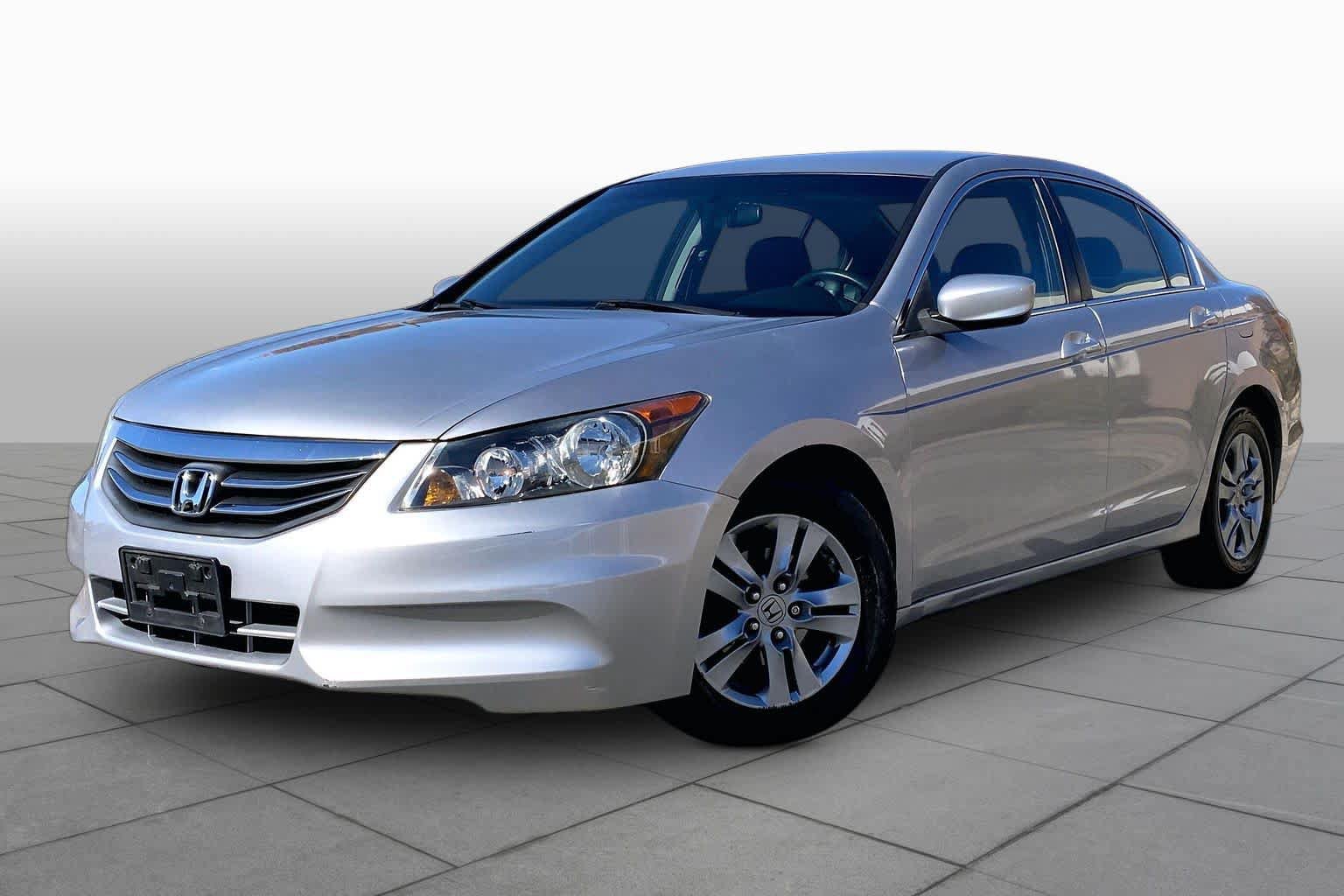 Used 2011 Honda Accord LX-P image 1