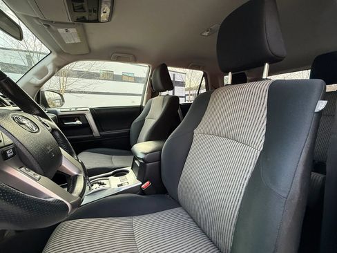 Used 2015 Toyota 4Runner SR5 RWD image 13