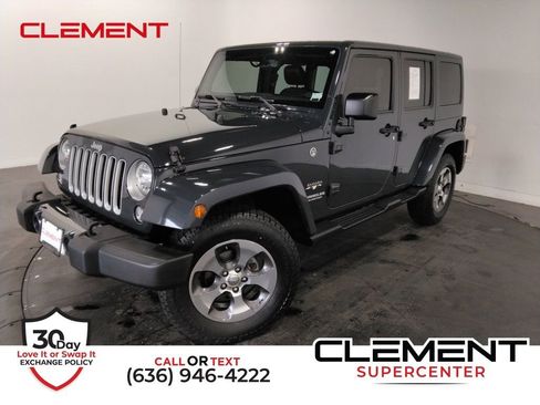 Used 2017 Jeep Wrangler Unlimited Sahara w/ Dual Top Group image 1