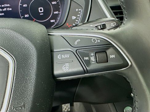 Used 2018 Audi Q5 Prestige w/ Prestige Package AWD/4WD image 19