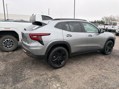 Certified 2025 Chevrolet Trax ACTIV image 4