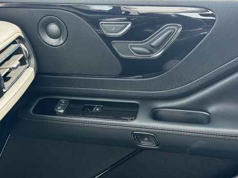 New 2026 Lincoln Aviator AWD image 18