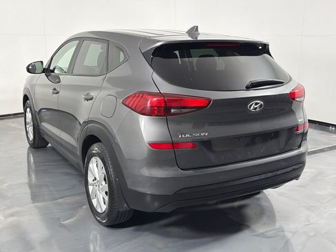 Used 2020 Hyundai Tucson SE w/ Winter Weather Package AWD/4WD image 7