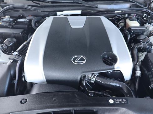 Used 2016 Lexus IS 350 w/ F Sport Package RWD image 39