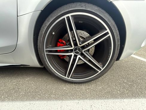 Used 2018 Mercedes-Benz AMG GT C image 9