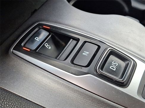 Used 2021 Honda Ridgeline Sport image 15