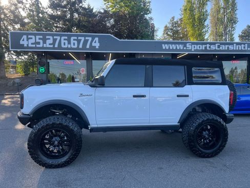 Used 2023 Ford Bronco Black Diamond AWD/4WD image 2