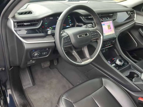 Used 2024 Jeep Grand Cherokee Limited 4xe image 15