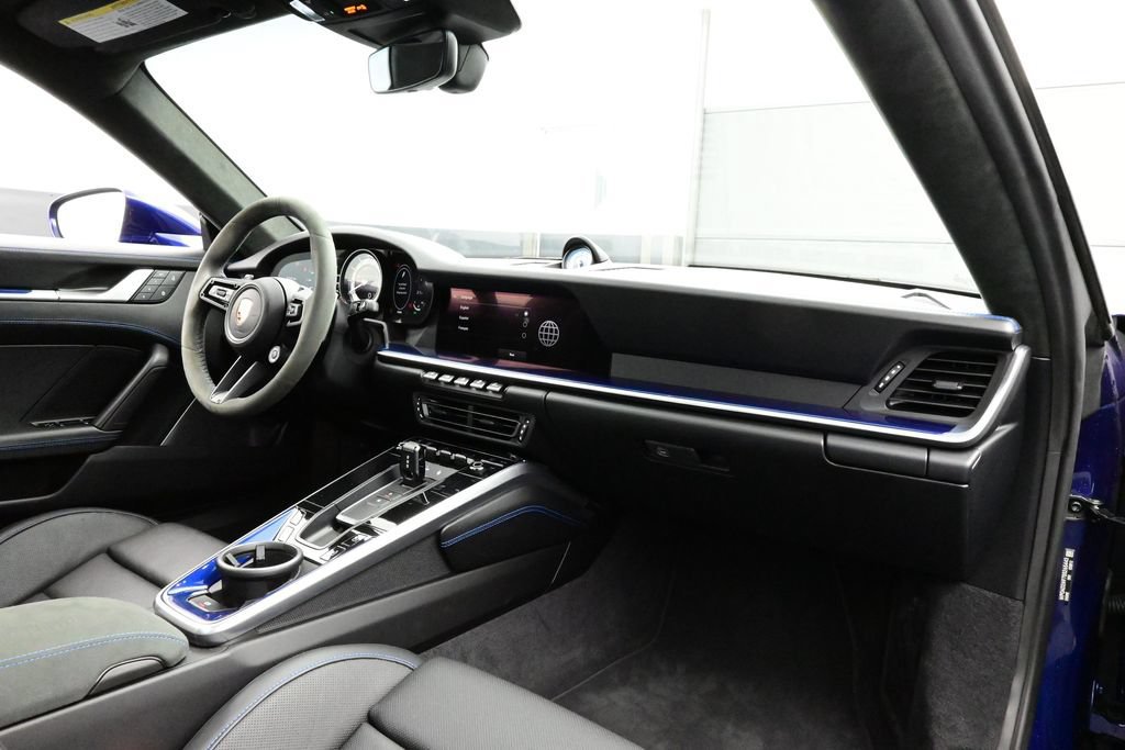 Certified 2025 Porsche 911 Turbo S AWD/4WD image 16