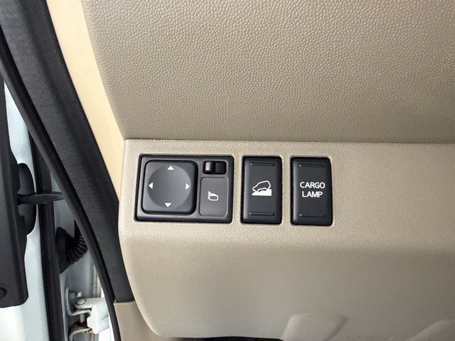 Used 2016 Nissan Frontier SV w/ SV Value Truck Package AWD/4WD image 19