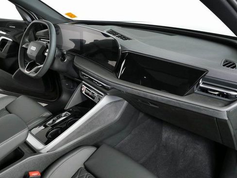 New 2026 Audi SQ5 Premium Plus AWD/4WD image 25