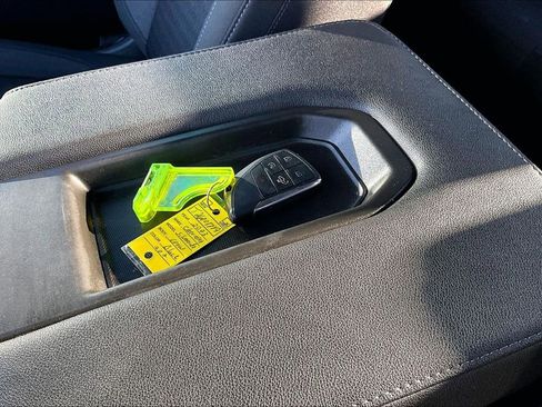 Used 2023 Chevrolet Silverado 1500 LT image 33