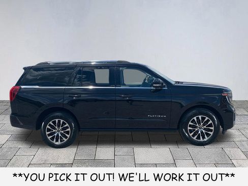 Used 2025 Ford Expedition Platinum AWD/4WD image 8