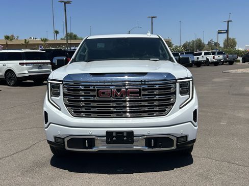 Certified 2023 GMC Sierra 1500 Denali w/ Denali Reserve Package AWD/4WD image 8