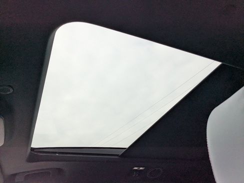 New 2026 Ford Explorer ST-Line image 24