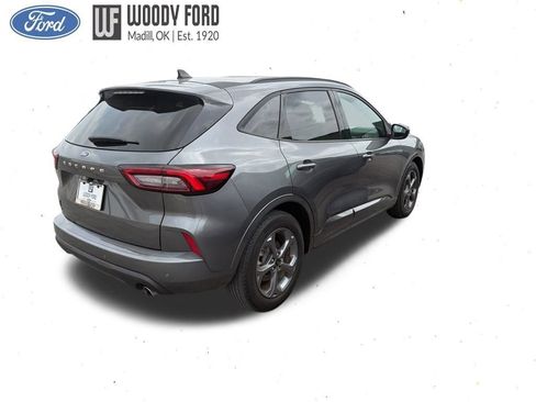 Used 2023 Ford Escape ST-Line w/ Tech Pack #1 FWD image 5