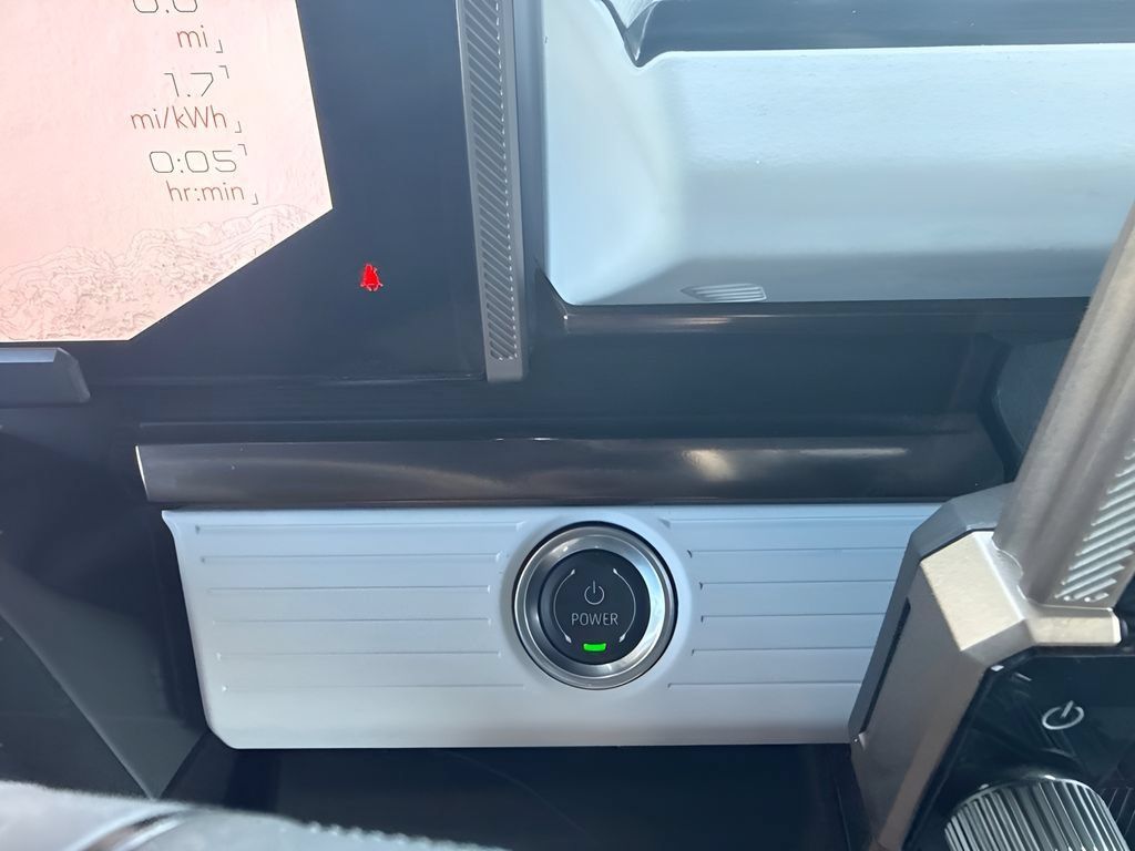 Used 2025 GMC Hummer EV 2X AWD/4WD image 25