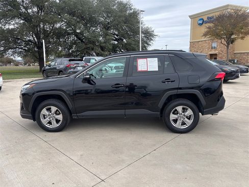 Certified 2023 Toyota RAV4 XLE image 4