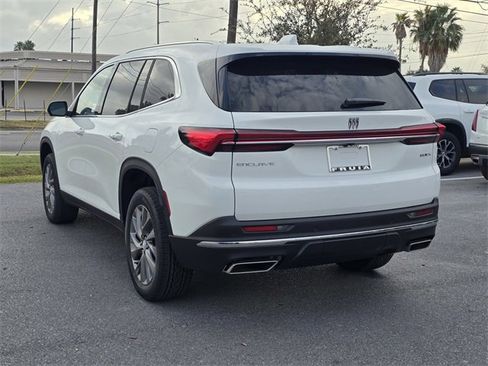 New 2026 Buick Enclave Preferred image 7