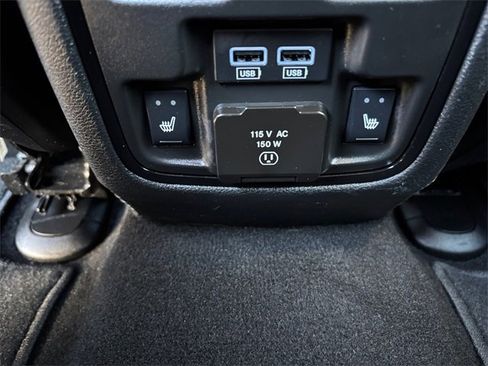 Used 2024 Dodge Durango R/T image 32