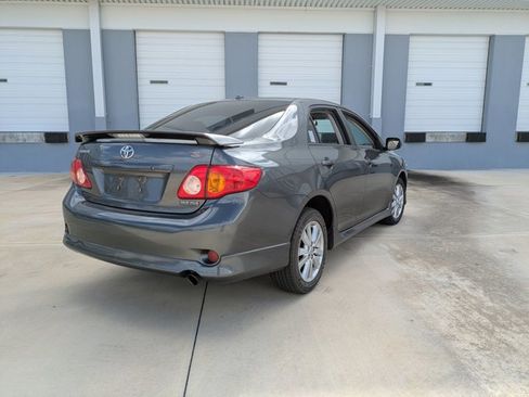 Used 2010 Toyota Corolla S image 5