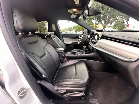 Used 2024 Jeep Compass Limited AWD/4WD image 28