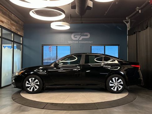 Used 2019 Nissan Altima 2.5 S FWD image 6