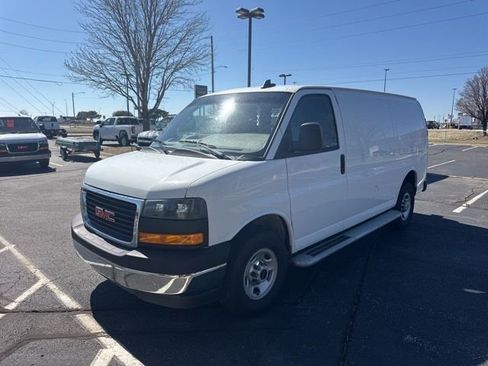 Used 2024 GMC Savana 2500 Work Van w/ Driver Convenience Package image 7