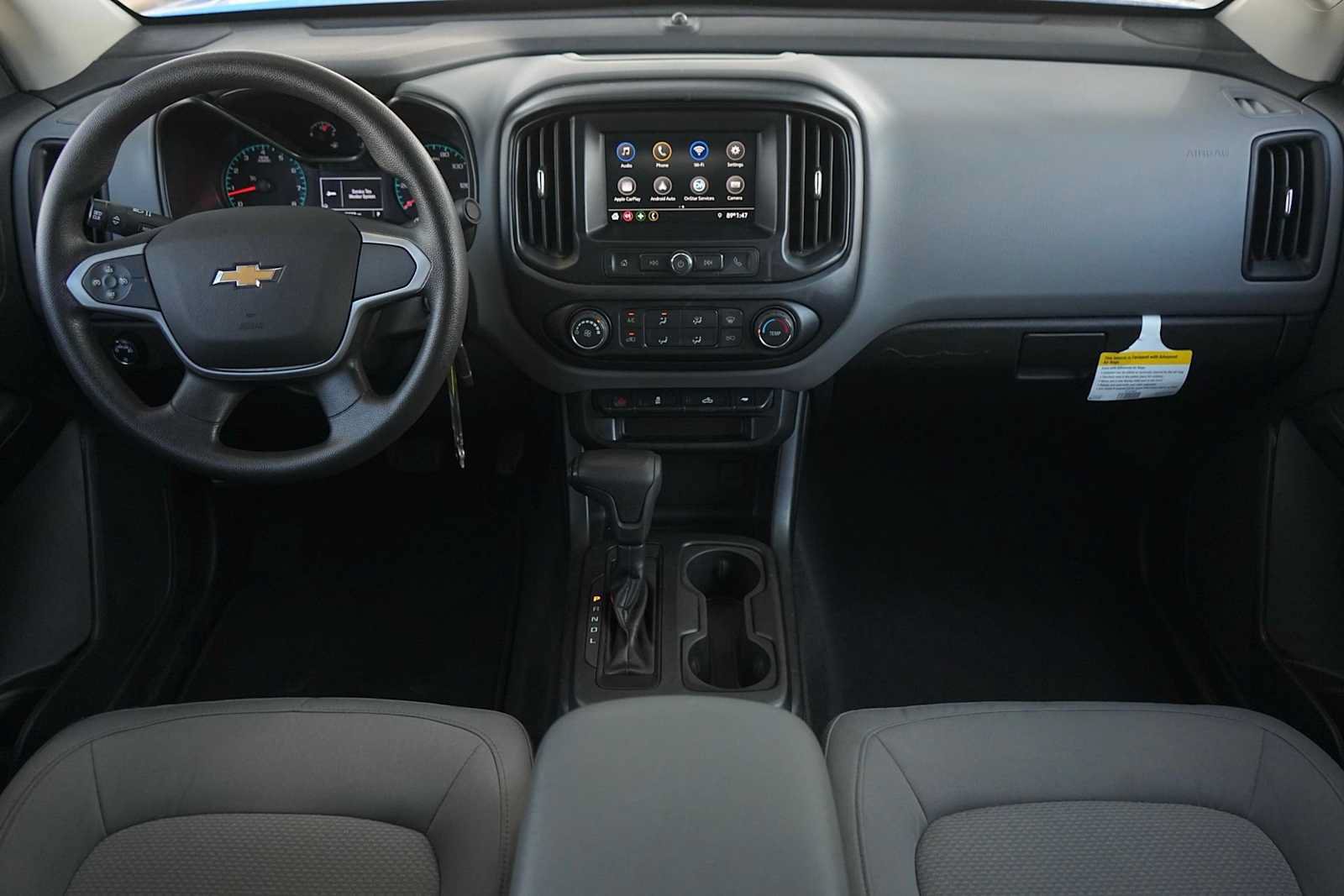 Used 2020 Chevrolet Colorado W/T w/ WT Convenience Package RWD image 10